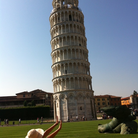 Meet Your Posher, Deb - Picture 4 of 16